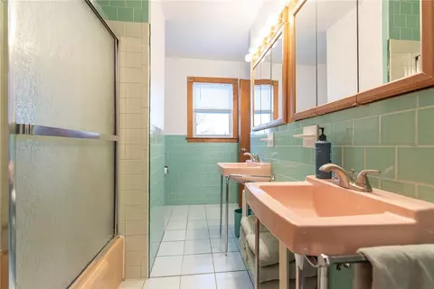 1020 Warwick Ave, Warwick, RI 02888 photo 30