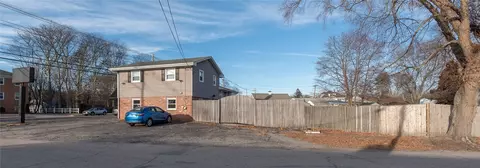 1020 Warwick Ave, Warwick, RI 02888 photo 7