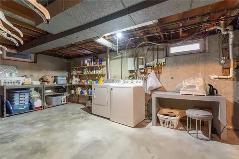 1020 Warwick Ave, Warwick, RI 02888 photo 42