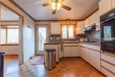 1020 Warwick Ave, Warwick, RI 02888 photo 27