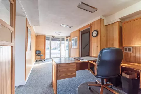 1020 Warwick Ave, Warwick, RI 02888 photo 16