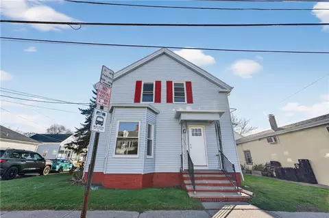 1354 Cranston St, Cranston, RI 02920