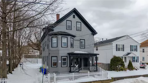 994 Douglas Ave, Providence, RI 02904