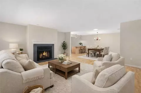 Living - 302 Chatham Cir, Warwick, RI 02886 photo 1 of 6
