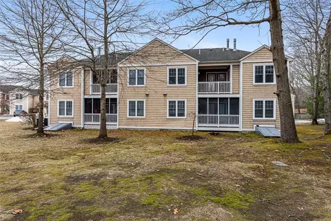 Exterior - 70 Turner St #D-2, Warwick, RI 02886 photo 6 of 8