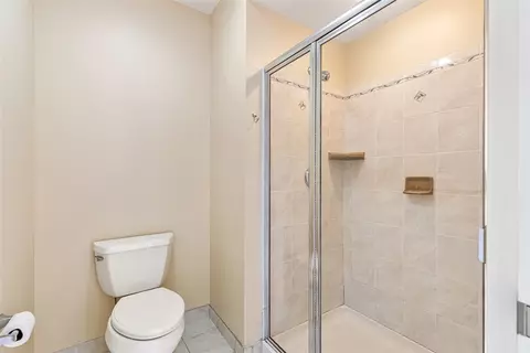 Bath - 70 Turner St #D-2, Warwick, RI 02886 photo 3 of 4
