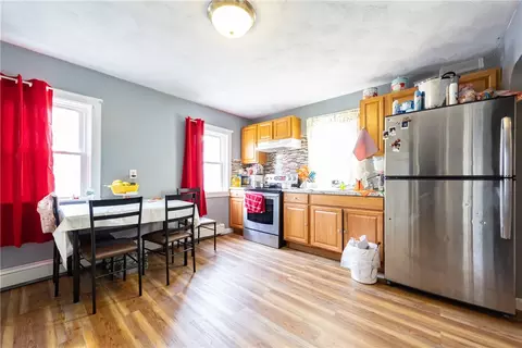 620 Union Ave, Providence, RI 02909