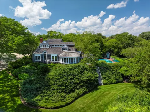 315 Ocean Ave, Newport, RI 02840