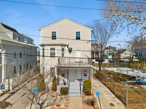 91 Peace St, Providence, RI 02907