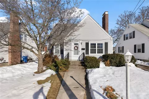 239 Ausdale Rd, Cranston, RI 02910
