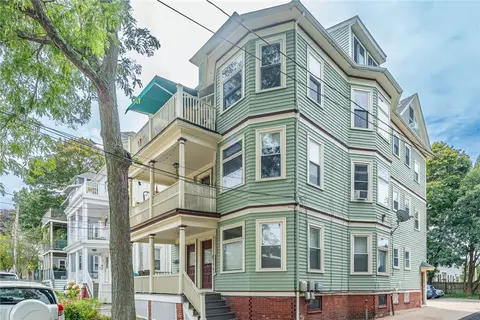 19 Carrington Ave #2, Providence, RI 02906