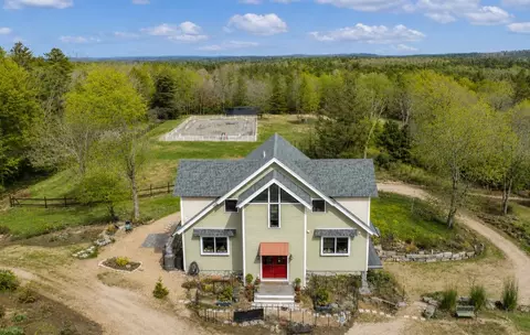 224 Greenhouse Rd, Coventry, RI 02827