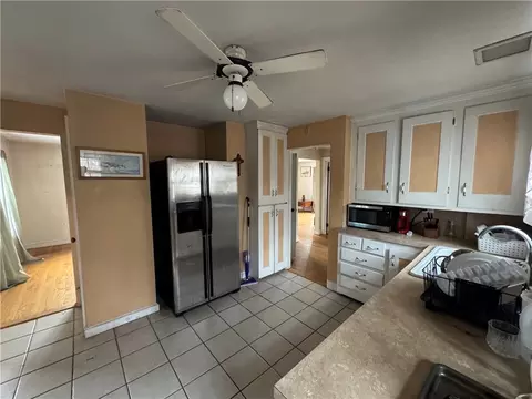 Kitchen - 15 Link St, Warwick, RI 02886 photo 4 of 4