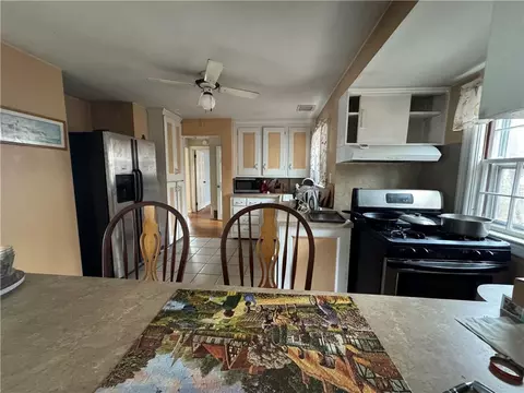 Kitchen - 15 Link St, Warwick, RI 02886 photo 1 of 4