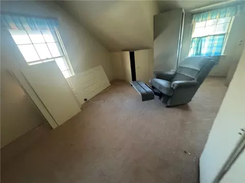 Bedroom - 15 Link St, Warwick, RI 02886 photo 2 of 3