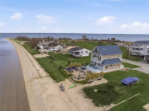 View/Area - 360 Shawomet Ave, Warwick, RI 02889 photo 1 of 8