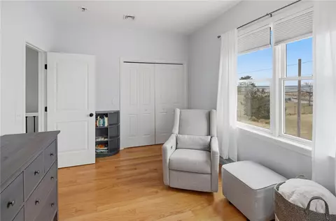 Bedroom - 360 Shawomet Ave, Warwick, RI 02889 photo 5 of 5