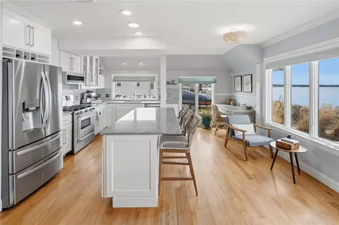 Kitchen - 360 Shawomet Ave, Warwick, RI 02889 photo 1 of 5