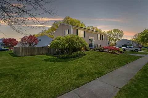 Exterior - 23 Moss Ln, Coventry, RI 02816 photo 13 of 14