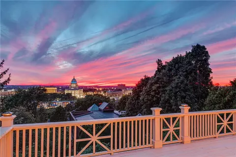 98 Congdon St, Providence, RI 02906