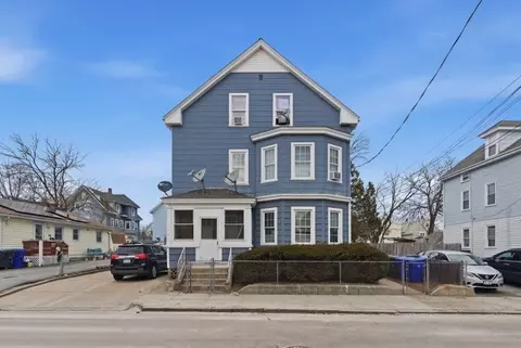 85 Hendricks St, Central Falls, RI 02863