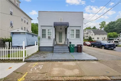 42 Transit St, Woonsocket, RI 02895