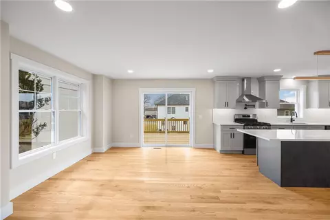 Living - 89 St Agnes Ave, Woonsocket, RI 02895 photo 3 of 4
