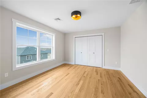 Bedroom - 89 St Agnes Ave, Woonsocket, RI 02895 photo 2 of 5