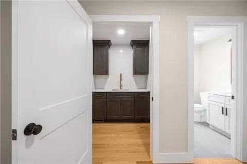 Entry Way - 89 St Agnes Ave, Woonsocket, RI 02895 photo 2 of 4