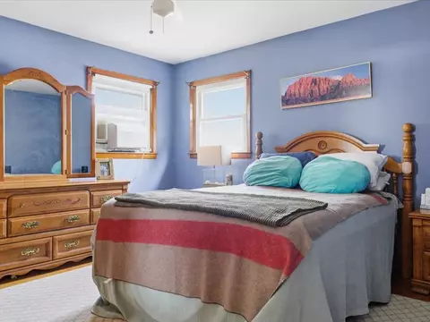 Bedroom - 21 North Dr, Westerly, RI 02891 photo 1 of 2