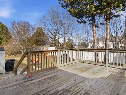 Exterior - 21 North Dr, Westerly, RI 02891 photo 5 of 6
