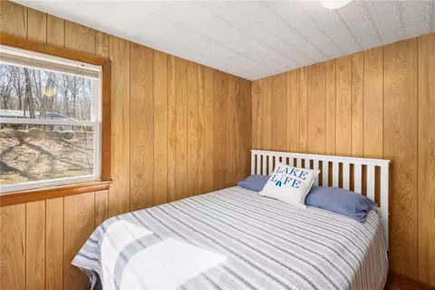 Bedroom - 446 Lake Washington Dr, Glocester, RI 02814 photo 1 of 4