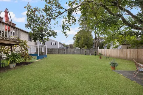 Exterior - 25 Webb Ave, Warwick, RI 02889 photo 5 of 9