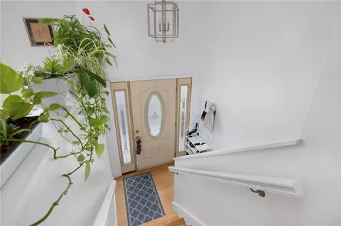 Entry Way - 25 Webb Ave, Warwick, RI 02889 photo 1 of 1