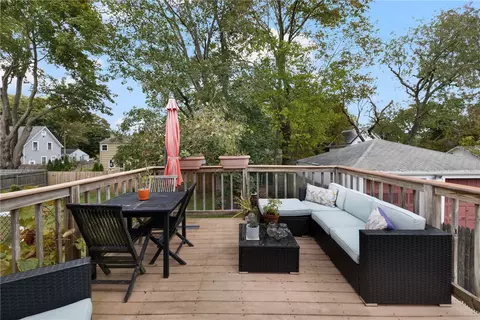 Exterior - 25 Webb Ave, Warwick, RI 02889 photo 2 of 9