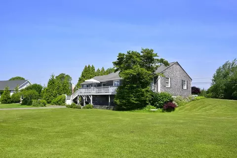 1 Butts Rock Rd, Little Compton, RI 02837