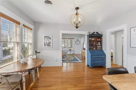 Dining - 68 Packard Ave, Warwick, RI 02886 photo 4 of 4