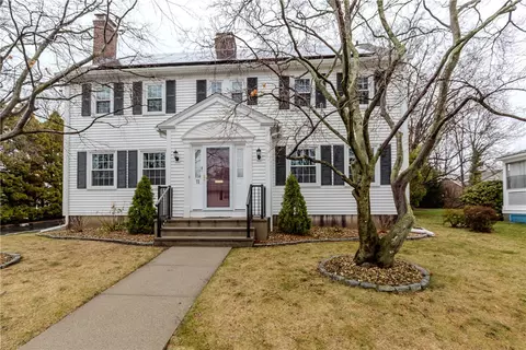 72 Allerton Ave, East Providence, RI 02914