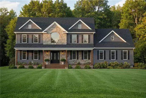 20 Nature View Dr, Wrentham, MA 02093
