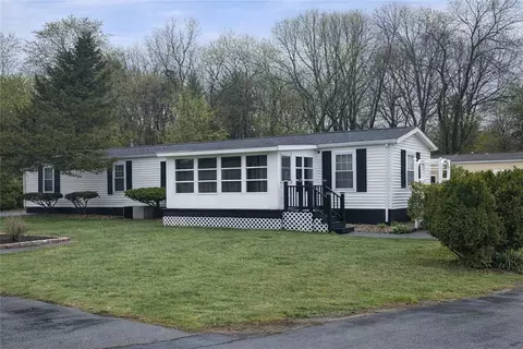 77 Wright Way, Coventry, RI 02816