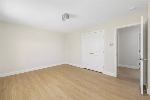 Bedroom - 73 Pinehurst Ave, Warwick, RI 02889 photo 7 of 11