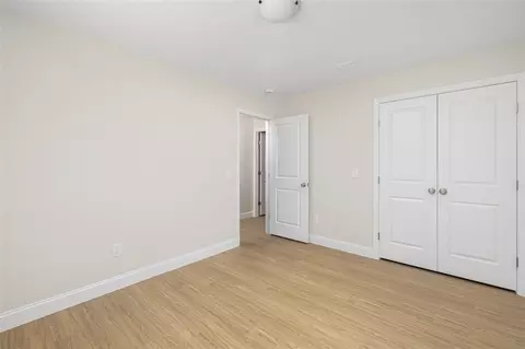 Bedroom - 73 Pinehurst Ave, Warwick, RI 02889 photo 11 of 11