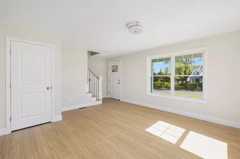 Living - 73 Pinehurst Ave, Warwick, RI 02889 photo 9 of 9