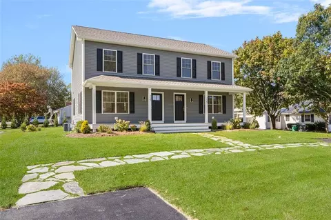 Exterior - 73 Pinehurst Ave, Warwick, RI 02889 photo 8 of 10