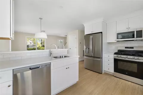 Kitchen - 73 Pinehurst Ave, Warwick, RI 02889 photo 3 of 6
