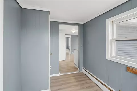 Entry Way - 311 Arnold Rd, Coventry, RI 02816 photo 2 of 5