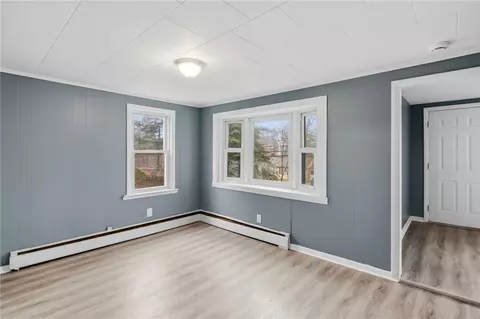 Living - 311 Arnold Rd, Coventry, RI 02816 photo 4 of 4