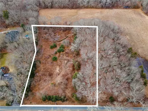 331 Congdon Hill Rd, North Kingstown, RI 02874