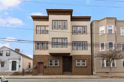 25 Kenyon St, Providence, RI 02903