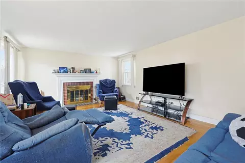 Living - 37 Knowles Dr, Warwick, RI 02888 photo 1 of 3